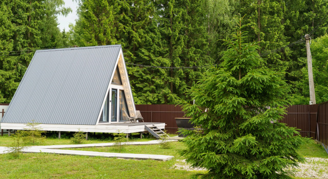Uyutny A-Freym Private house, Book Feriehus Sommerhuse i Leninsky District, Hytte