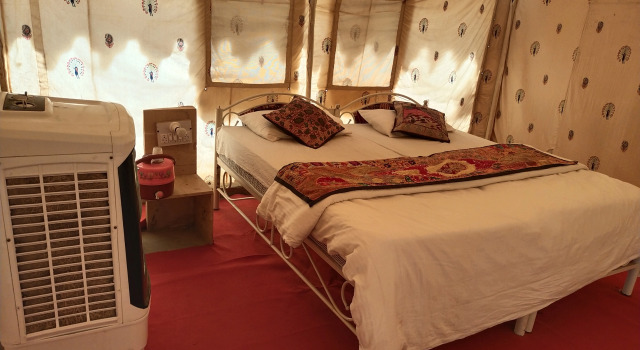 Отель Aroma Desert Safari Camp, Забронировать Отель Отели штата Раджастхана с питанием, Пансион