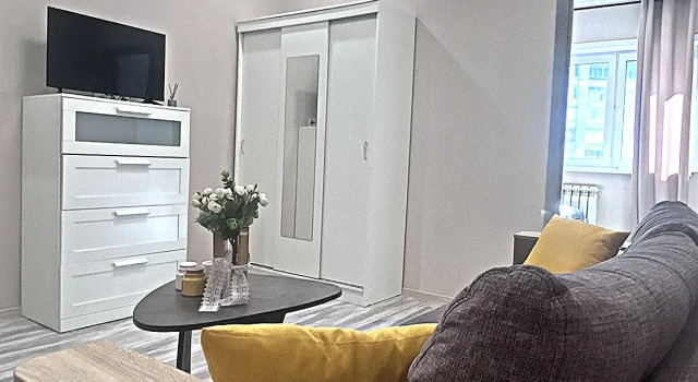 Uyutnaya v Tsentre Flat, Buchen Sie Ferienwohnung Archangelsk 