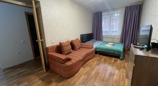 Aeroport Irkutsk Flat, Book Lejlighed Hoteller i Irkutsk med parkering, Parkering