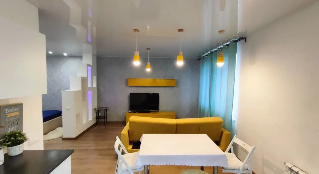 Gosti Lyubyat u metro Rasskazovka ZHeltaya Apartments, Rezerwuj Apartament Rasskazovka 