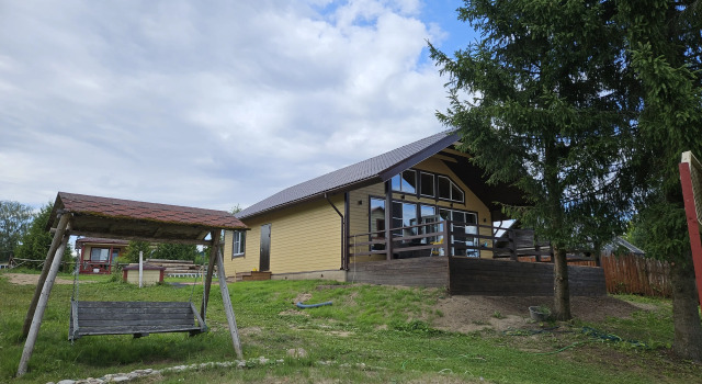 Kottedzh s Bolshoy Terrasoy na Beregu Seligera Private house, Réserver Maison de vacances Mogilevo 