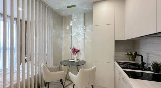 Uyutnaya v Dome London Flat, Book Lejlighed Hoteller i Minsk voblast med pool, Swimmingpool