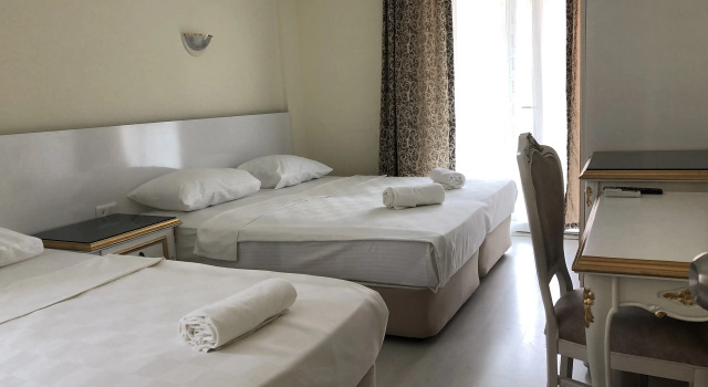 Семейный номер Standard Q Business Hotels