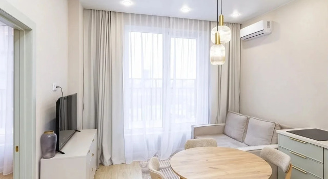 Khom-Siti V Zhk Rechnoy Port Vozle Naberezhnoy Pervaya Liniya R. Tury Apartments, Prenota Appartamento Hotel a Tyumen Region con parcheggio, Parcheggio