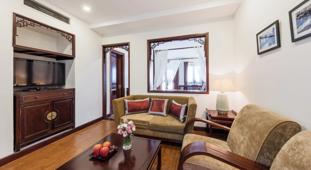 Люкс с балконом и с красивым видом из окна La Dolce Vita Hotel