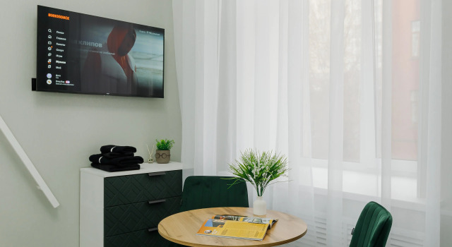 Stilnye V Tsentre Apartments, Prenota Appartamento Hotel a Samara con parcheggio, Parcheggio