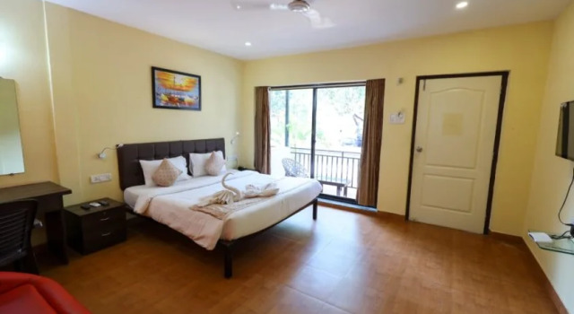 Трёхместный номер Premium The Byke Retreat - Royal Pearl - Pan India Pure Veg Hotel Chain