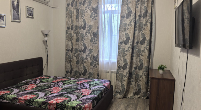 Квартира с высокими потолками в центре Волгограда