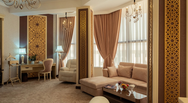 Appartamento Luxury 2-room con balcone e con vista sulla città DiliMah Premium Luxury