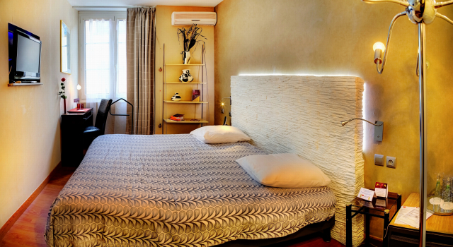 Superior Dvoulůžkový s manželskou postelí pokoj Hotel Renaissance