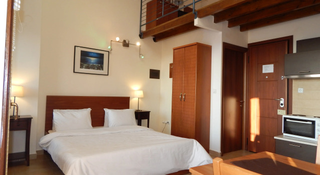 Апартаменты c 1 комнатой с балконом и с красивым видом из окна Kripis Studio Thessaloniki