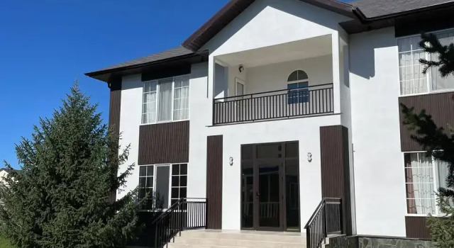 Частный дом Family Cottage