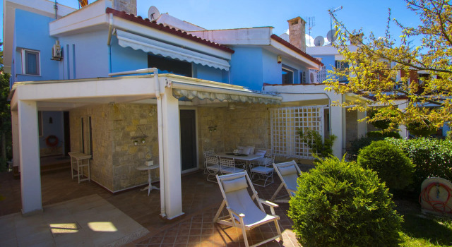 Duret Sea Side House Pefkohori Villa, Book Villa Pefkohori 