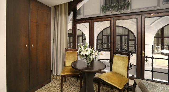 Двухместный номер Guest with Atrium View Отель Legacy Ottoman
