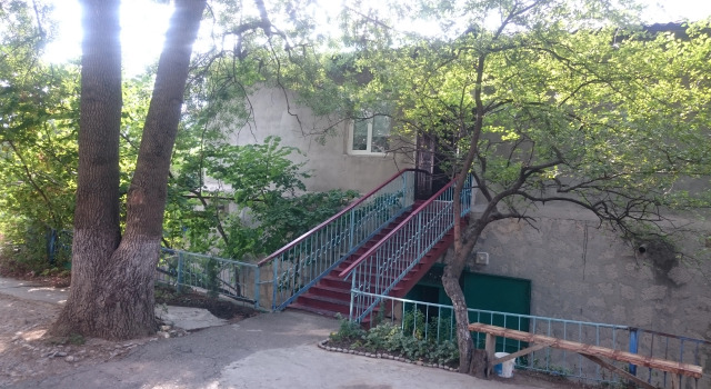 Na Pereulke Sverdlova Hostel, Reservar Albergue Albergues em Ialta, Albergue