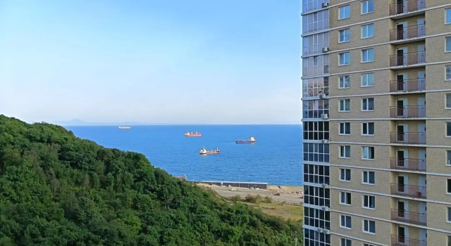 Квартира в новом доме с видом на бухту Патрокл