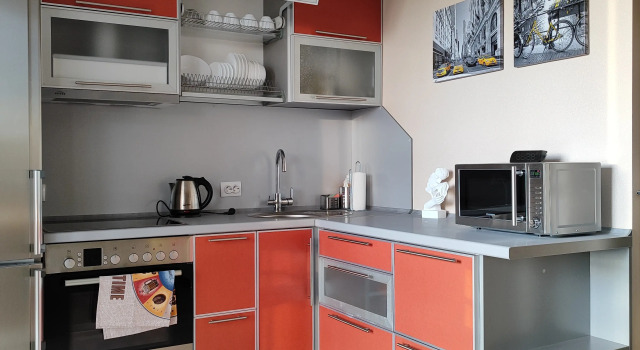 Uyutnaya Kvartira V Luchshem Rayone Kirova Flat, Book Apartment Hotels in Kirov Region with Parking, Parking