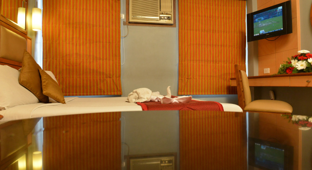 Номер Economy Sree Bharani Hotels