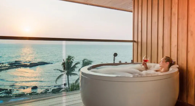 Двухместный люкс Dara Beachfront с видом на море Cape Dara Resort