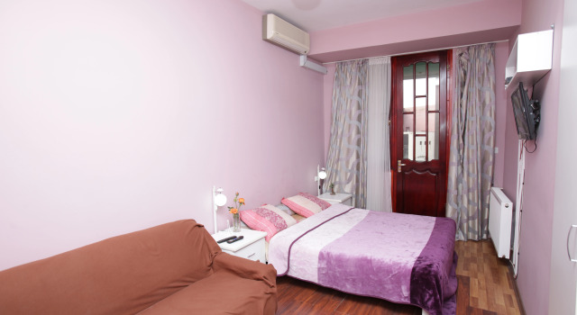 Двухместный номер Deluxe с балконом и с красивым видом из окна Mia B&B Tbilisi
