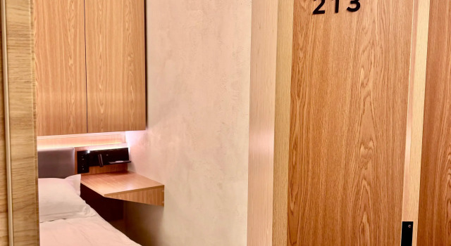 Standaard mannen Capsule AQ Mini hotel
