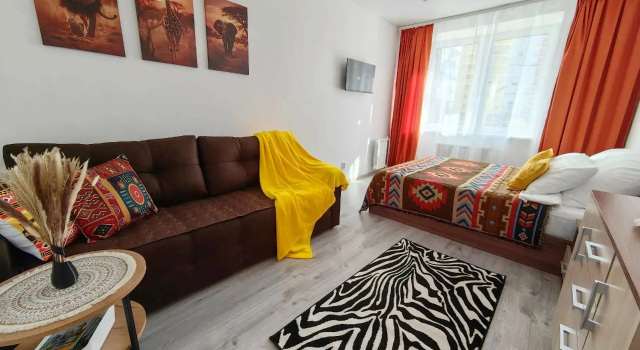 Afrikanskie Motivy Flat, Reserva ahora Apartamento Hoteles en Anillo de Oro con piscina, Piscina