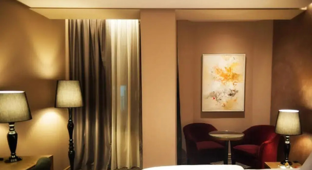 Одноместный номер Standard Mondial Hotel