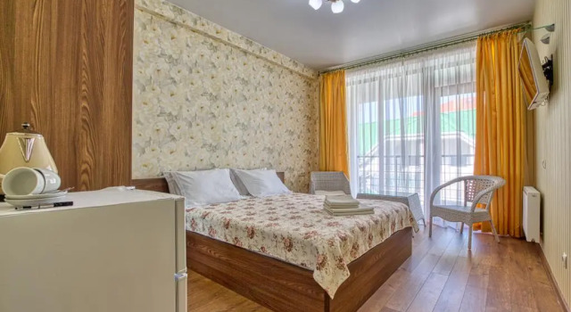 Camera doppia Standard con balcone e con vista Katyusha Guest House