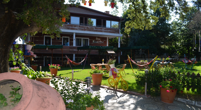 Oren Konak Otel, Book Hotel Hoteller i Burhaniye med parkering, Parkering