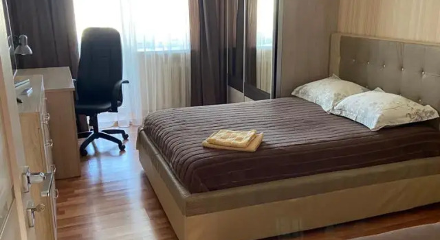 Dvukhkomnatnye Sempl Na Neftyannikov 50 Apartments, Rezerwuj Apartament Hotele w Republika Komi z parkingiem, Parking