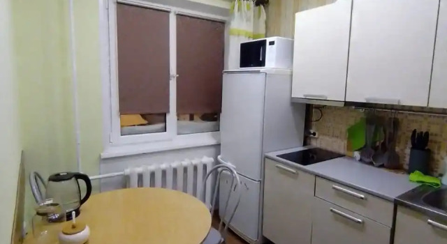 2-h Komnatnaya Na 50 let Oktyabrya 9 Apartments, Book Apartment Kirovsk Murmansk Region