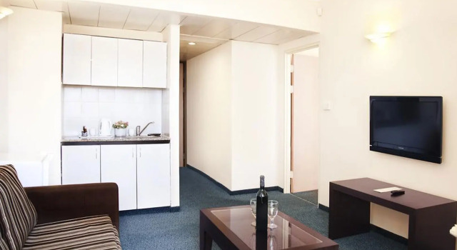 Полулюкс с балконом и с панорамным видом Skyline Hotel Jerusalem