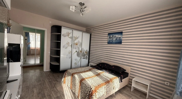 Chistaya I Uyutnaya S Aogv V Spalnom Rayone Flat, Đặt Căn hộ Khách sạn ở Golden Ring có chỗ đỗ xe, Bãi đậu xe
