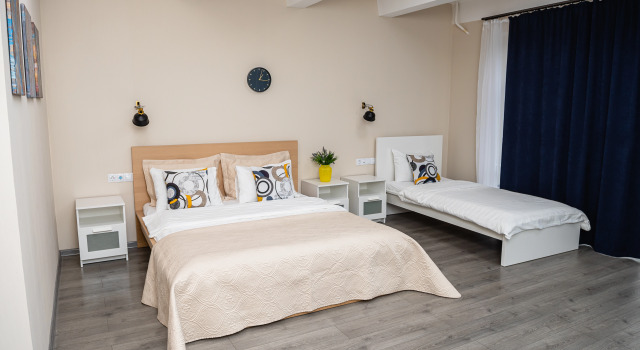 Komfort Dreier Zimmer Smart Kantemirovski Hotel