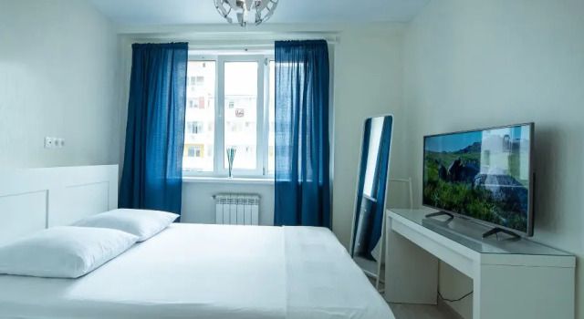 Ot Kompanii Khoum Hotel Na Ulice A. Tolstogo 70 Flat, Prenota Appartamento Hotel a Samara con parcheggio, Parcheggio