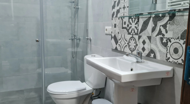 Camera Standard Hotel Rogor Khar