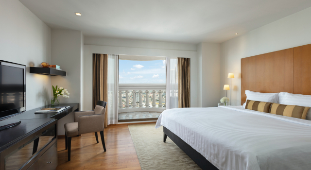 Двухместный люкс Tower Club с видом на реку Tower Club at lebua
