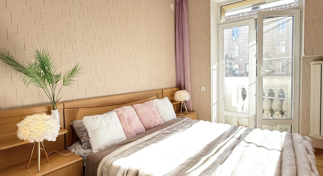 Квартира Уютная Двухкомнатная с Балконом в Центре Города, Забронировать Апартаменты/квартира Апартаменты Волгограда, Апартаменты/квартира