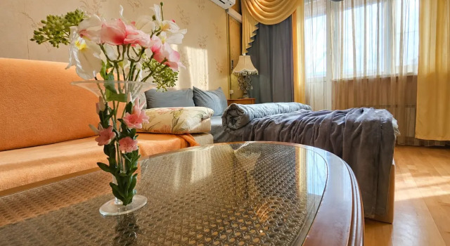 V Strogino Ryadom S Krokus Siti Flat, Rezervovat Apartmán Hotely v SZAO Area s parkováním, Parkování