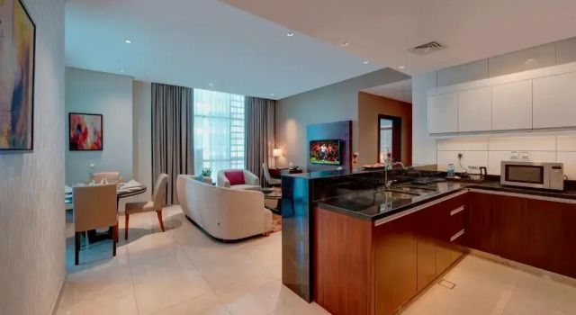 Апартаменты с 2 комнатами с видом на канал Апарт-отель Royal Continental Suites Business Bay Apart-Hotel