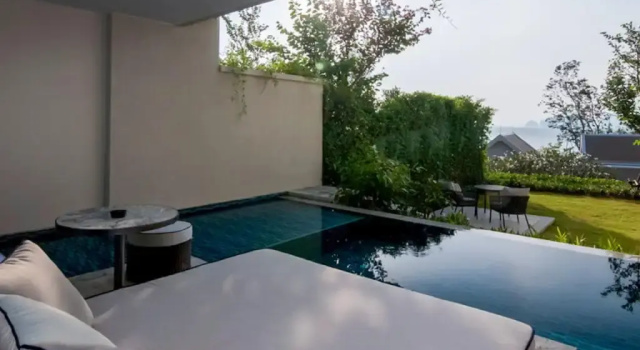 Deluxe Garden Twin Pool Suite with balcony Banyan Tree Krabi