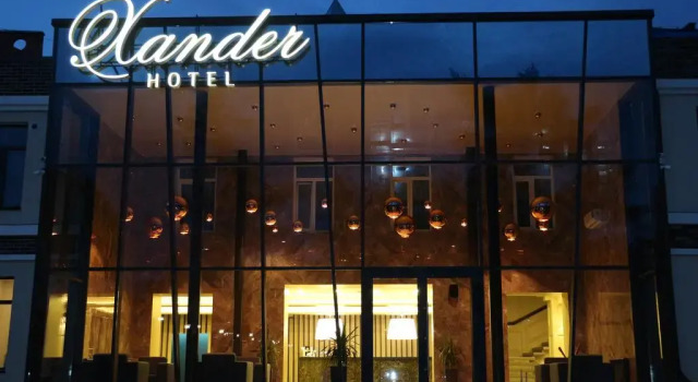 Отель Xander