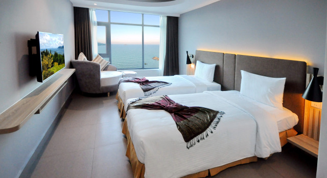 Двухместный люкс с красивым видом из окна Anrizon Hotel Nha Trang