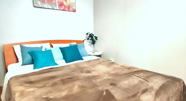 Peshkom do Avaparka Flat, Book Apartment Hotels in Tyumen Region with Parking, Parking