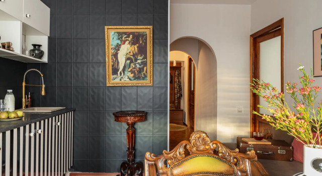 Izyskannaia s Avtorskim Iskusstvom Peshkom do Krasnoi Ploshchadi Flat, Rezervovat Apartmán Hotely v Moskva s parkováním, poblíž Estrada Theatre, Parkování