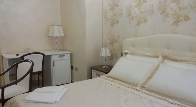 Двухместный номер Deluxe с балконом и с видом на город Daphnae House