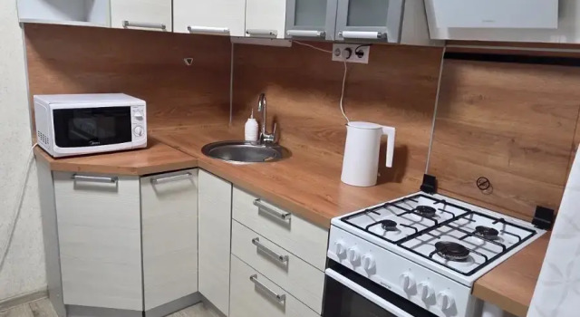 Odnokomnatnaya Flat, Rezerwuj Apartament Hotele w Obwód pskowski z parkingiem, Parking