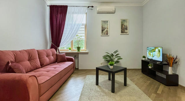 V Samom Tsentre Moskvy V Tikhom Zelenom Oazise Flat, Rezerwuj Apartament Hotele SPA w Moskwa, w pobliżu Magic Museum, SPA