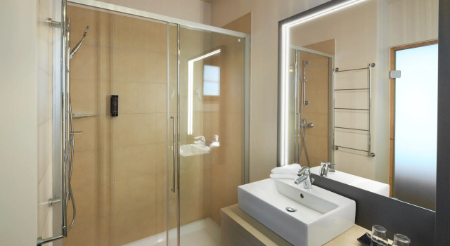 Двухместный номер Deluxe с балконом и с красивым видом из окна Отель Alpin Resort Stubaier Hof